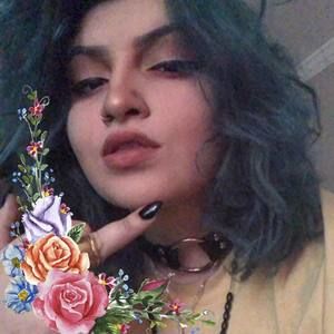 Meet your Posher, Gabrielle